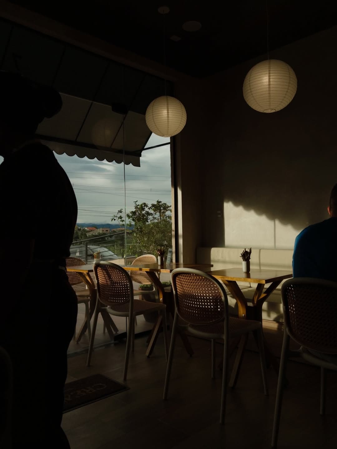 Ambiente interno da Crema & Co. Café